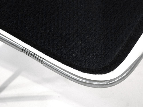 ulo chair designed by Ian Walton