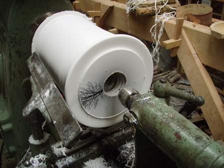 paper vase by Studio Libertiny