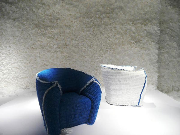 moroso panna chair and installation designed by Tokujin Yoshioka