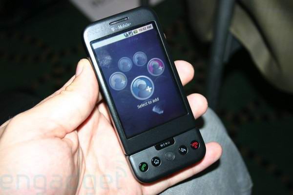 GOOGLE的Android手机:T-Mobile G1