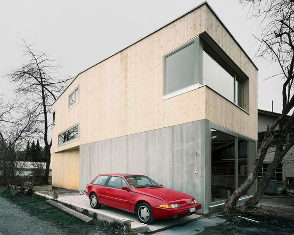 House Muller Gritsch designed by AFGH
