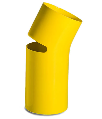 Break vase, designed by Petter Skogstad, manufactured by Agostinelli