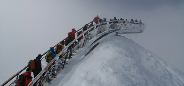 Top of Tyrol mountain-top viewing platform by Astearchitecture