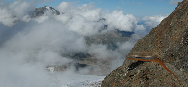 Top of Tyrol mountain-top viewing platform by Astearchitecture