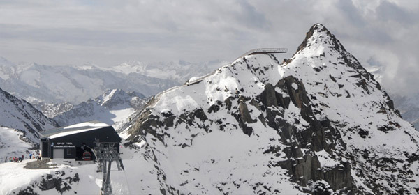 Top of Tyrol mountain-top viewing platform by Astearchitecture